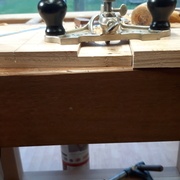 Ciseaux et guimbarde