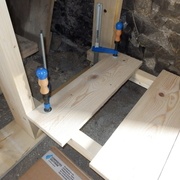 Début de la pose du plancher