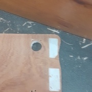 gabarit du premier bord (sauterelles déjà démontées).