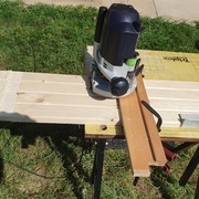 Fraisage de la rainure dans les 4 montants en même temps