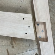 Insère pour la fixation des pieds