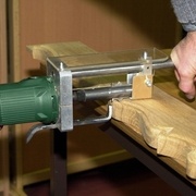 Une toupie horizontale portative, ou moulurette, "faite maison" à partir des plans du Bouvet !