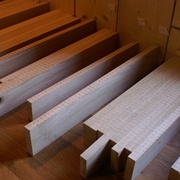 Traverses et montant après la refente