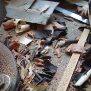 Copeaux colorés: palissandre, pommier, ...