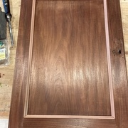 1) Baguettes intérieures des portes; les plus faciles et rapide à faire et à coller