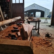 Escalier hélicoïdal marche massive