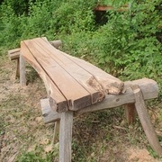 Les entraits de 160mm passent dans ce gros plateau de 90mm d'épaisseur