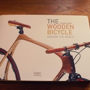 The Wooden Bicycle Around The World par Kiriakos Iosifidis