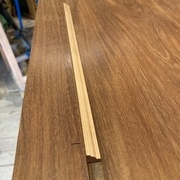 2) baguettes de l'intérieur des portes