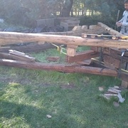 Stage de piquage de charpente sur bois non équarris