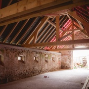 L'intérieur avant la pose du plancher en OSB