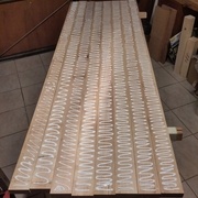 De la colle, de la colle, de la colle!