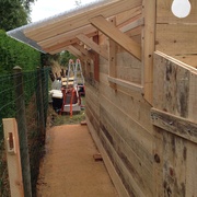 un sol bien dur qui 'attend plus que le passage