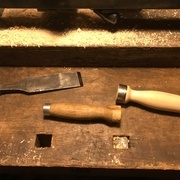 Le premier manche en Chêne