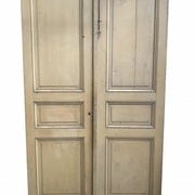 Porte ancienne fabriquée en petit cadre