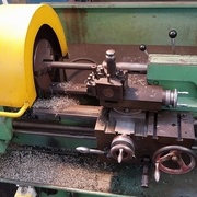 Usinage des gonds pour les pentures, il faut savoir se débrouiller