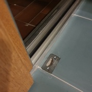 dans les carreaux de ciment