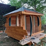 Bardage et peinture en cours