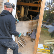 Le frêne entre brut dans l'atelier Daïku