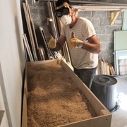 Masque FFP2 et lunette obligatoire ! Je vous dis pas la poussière quand j'ai vidé les sacs :D