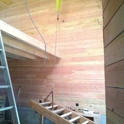 bonne idée la charpente au dessus merci Merwin le charpentier !