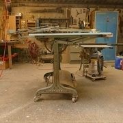 Version table a decouper pour madame