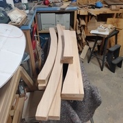 Traverses courbes en cours de dégrossissage