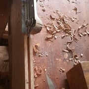 finition de la rainure du cadre du plteau