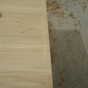 la cicatrice ce trouve près du plafond donc on ne la voit quasiment pas.