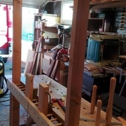 mise en place et maintien par cales