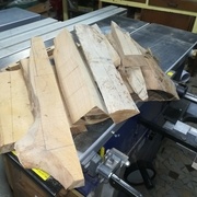 Le tas de bois deviendra tabouret