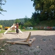 Une fois les poinçons modifiés, il reste quelques ajustements au niveau des tenons des contrefiches