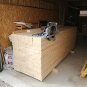 Madriers de toiture taillés