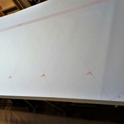 Traçage des nez de marches à l'axe de l'épaisseur du garde corps