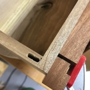 Tracé de tous les bords de la charnière