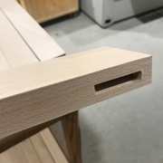 mortaise à la sortie de la machine