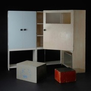 Ensemble de rangement Bauhaus par Alma Siedhoff-Buscher 1923 https://www.pinterest.fr/souzacampus/bauhaus/