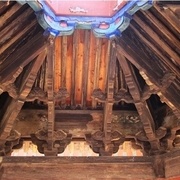 plafond charpenté de temple chinois  http://thecarpentryway.blogspot.fr