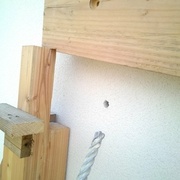 perçage des ancrage après repérage du trou