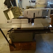 toupie avec protection et capot aspiration