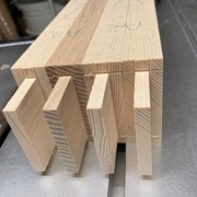 Tenons montants lateraux