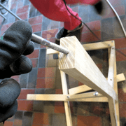 Présentation de la vis sur laquelle viendra se fixer la boule du timon