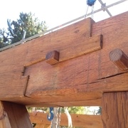 Le trait de Jupiter sur deux poutres de sections différentes