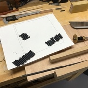 Après la finition appliquée, mise à longueur.