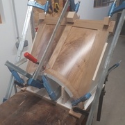 Collage de l'arrière voussure sur son moule