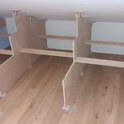 La structure du bloc de tiroirs en contreplaqué