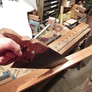 Délignage des montants de la poignée