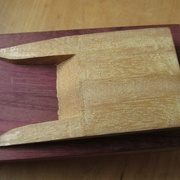 Le coin (bois exotique inconnu)