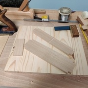 Rainure pour la pièce intercalaire