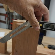 Marquage des des angles de coin.